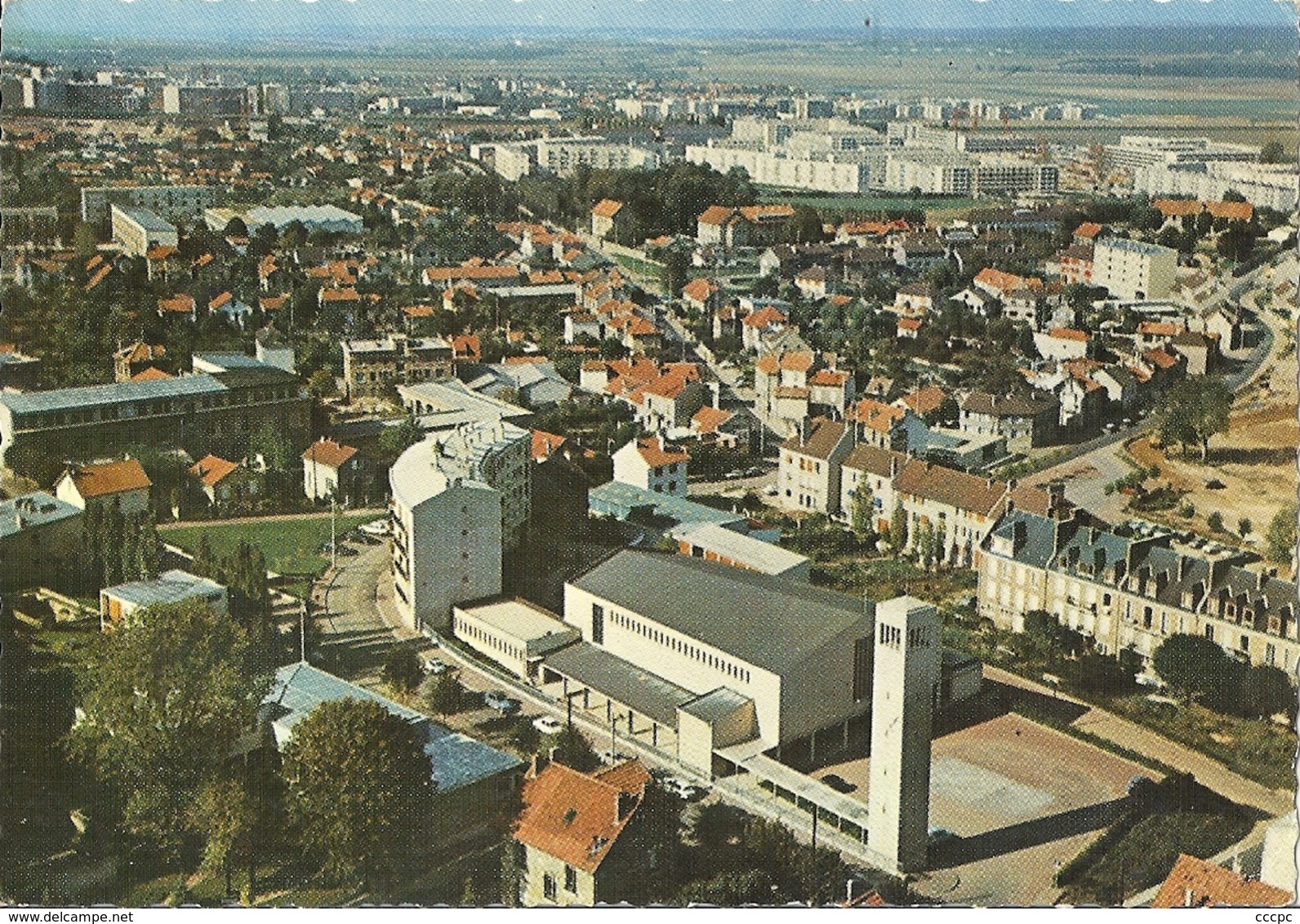 CPSM St-Cyr-L'Ecole l'Eglise