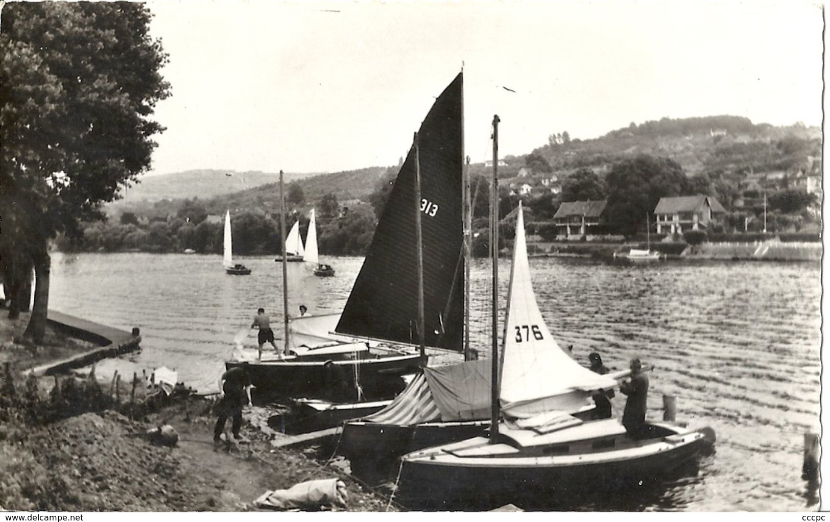 CPSM Triel Voilier sur la Seine