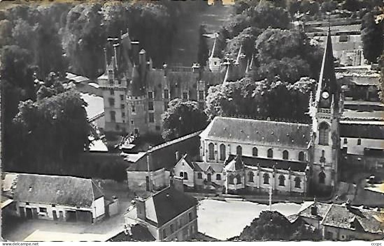 CPSM Vigny L'Eglise et le Château