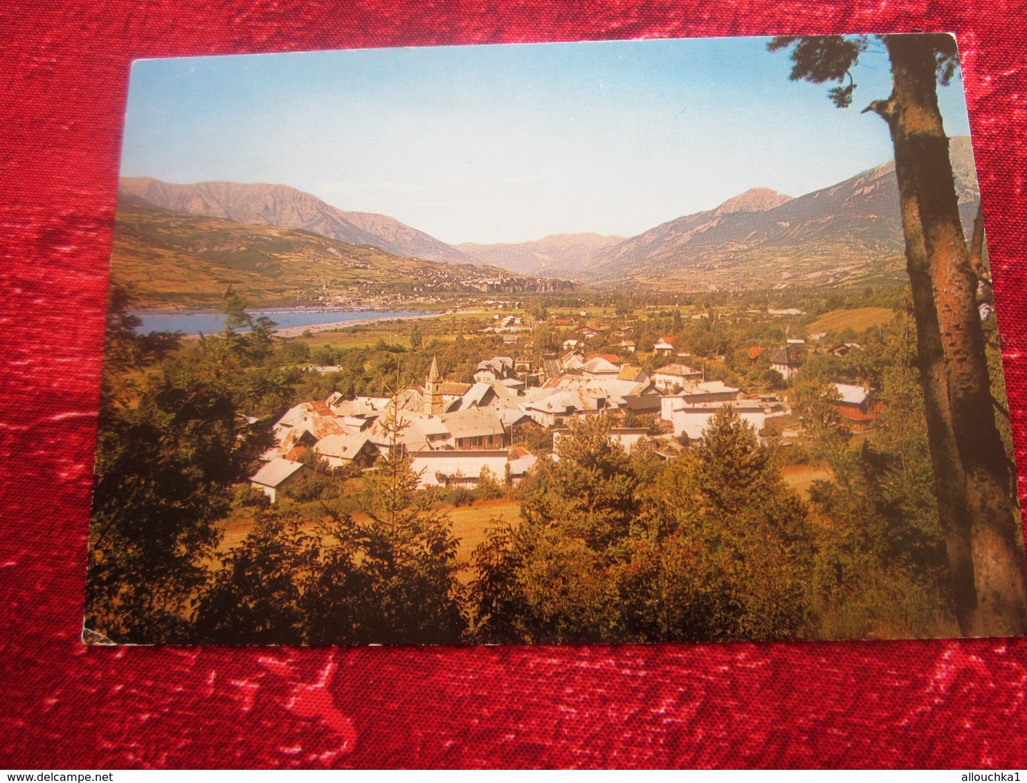 CPSM VILLAGE DES CROTS PLAN D'EAU D' EMBRUN  [05] Hautes Alpes > Autres Communes Carte Postale France Europe