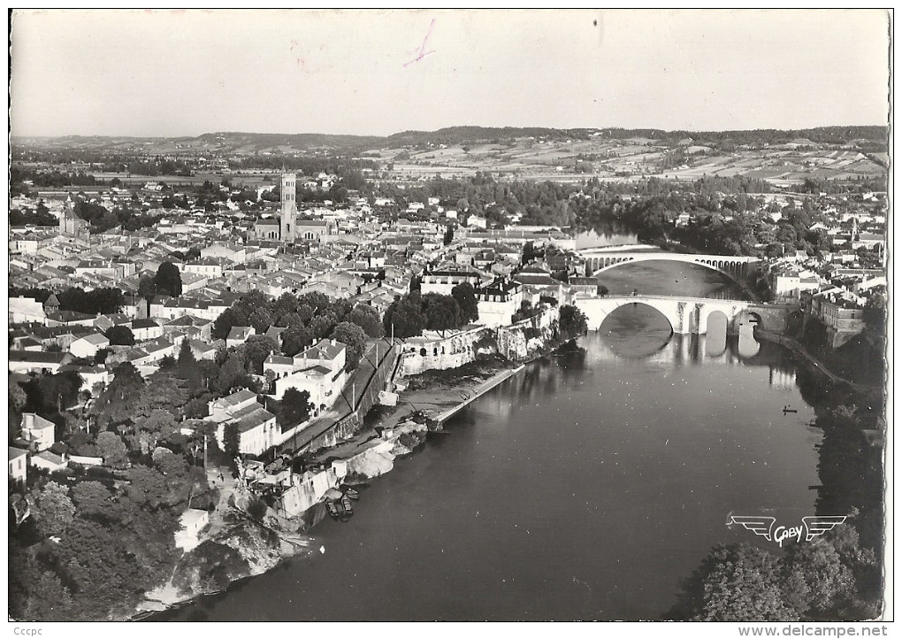 CPSM Villeneuve-sur-Lot - Vue aérienne