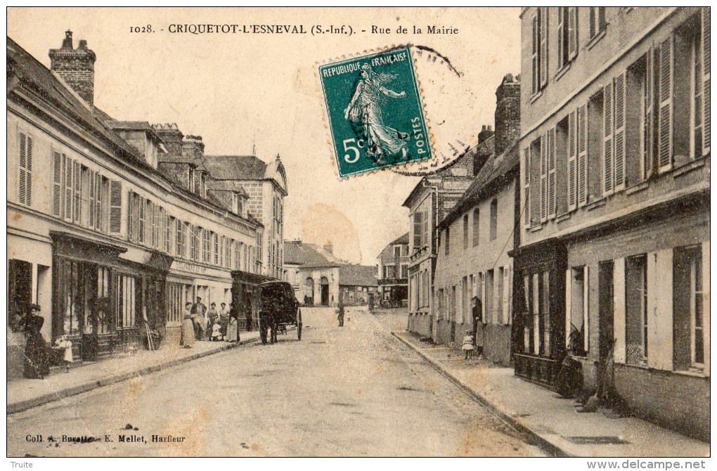 CRIQUETOT-L'ESNEVAL RUE DE LA MAIRIE