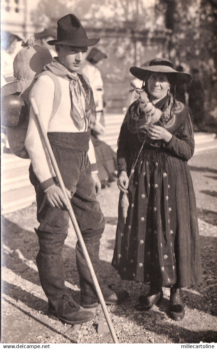 # CUNEO: COSTUMI - FOTOCARTOLINA