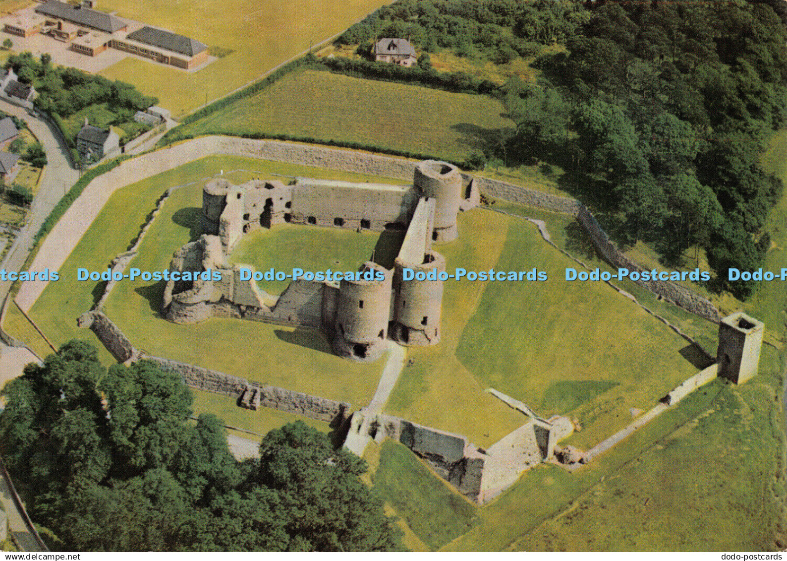 D046211 Flintshire. Rhuddlan Castle. Air View From North West. Ministry of Publi