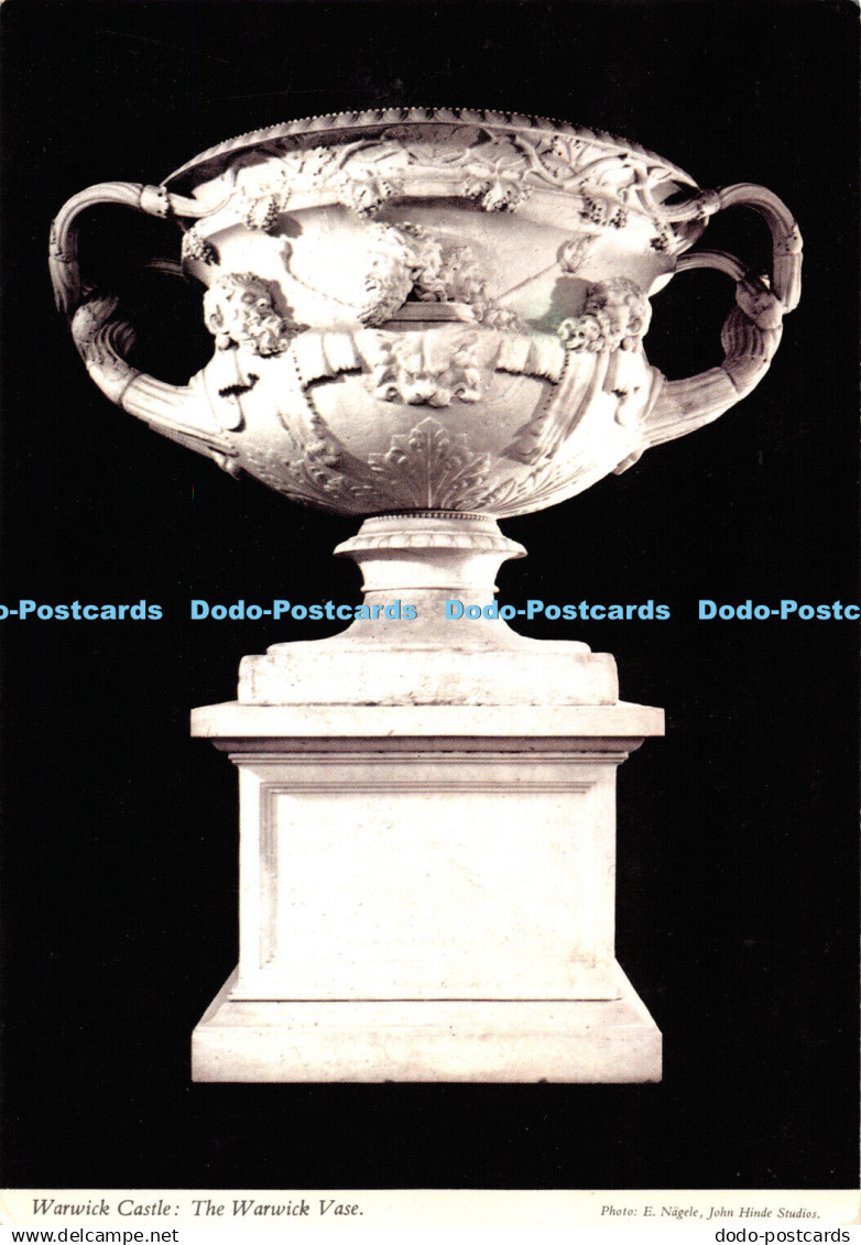 D046765 Warwick Castle. The Warwick Vase. John Hinde. E. Nagele