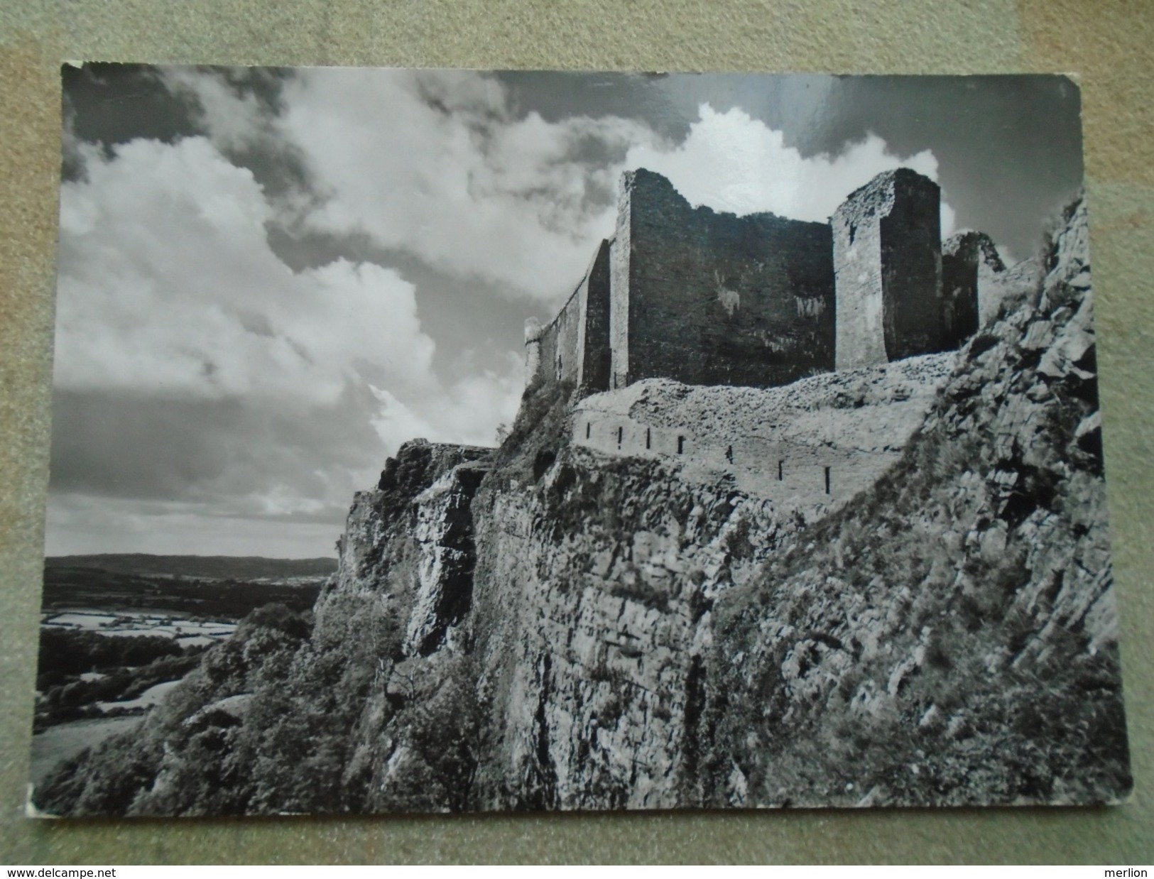 D150233 WALES - Carreg ,Cennen Castle  near LLANDILO