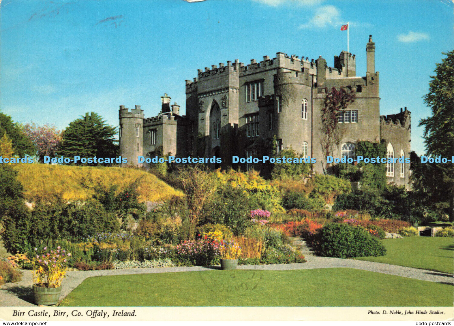 D156082 Ireland. Birr Castle. Birr. Co. Offaly. John Hinde. D. Noble. 1979