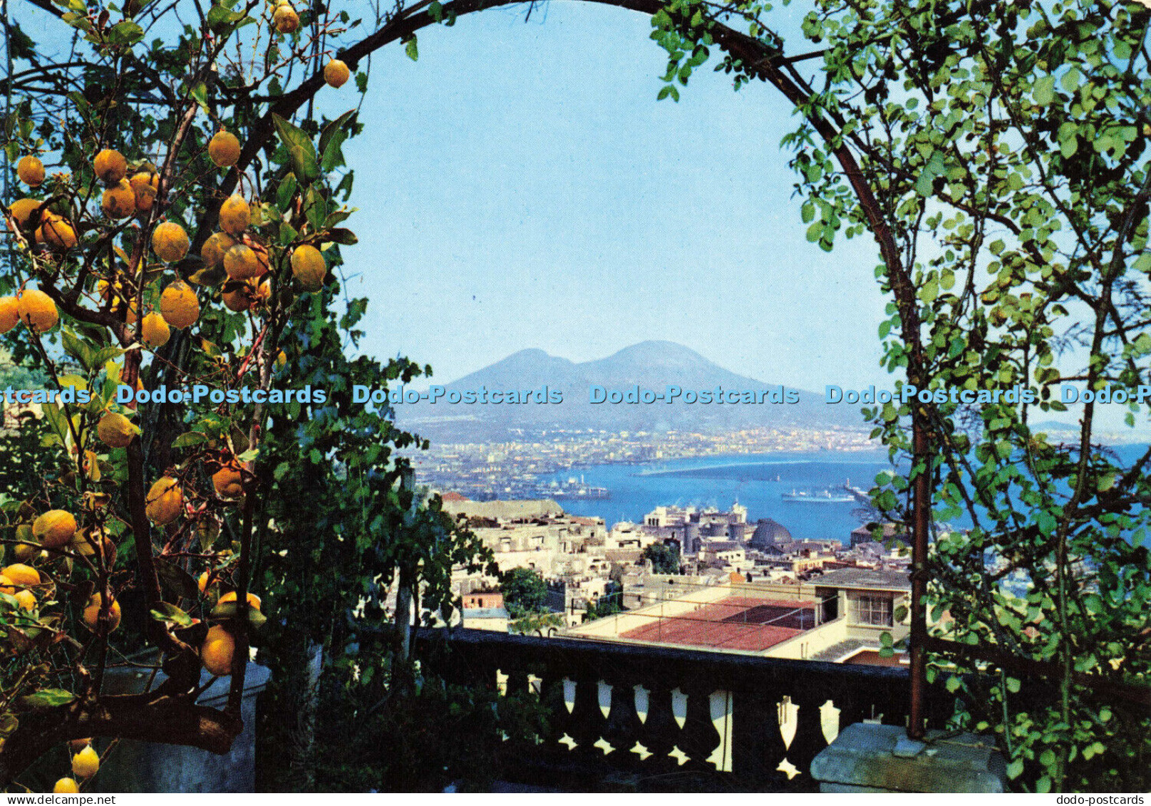 D165061 Napoli. Charm of Naples. S. A. R