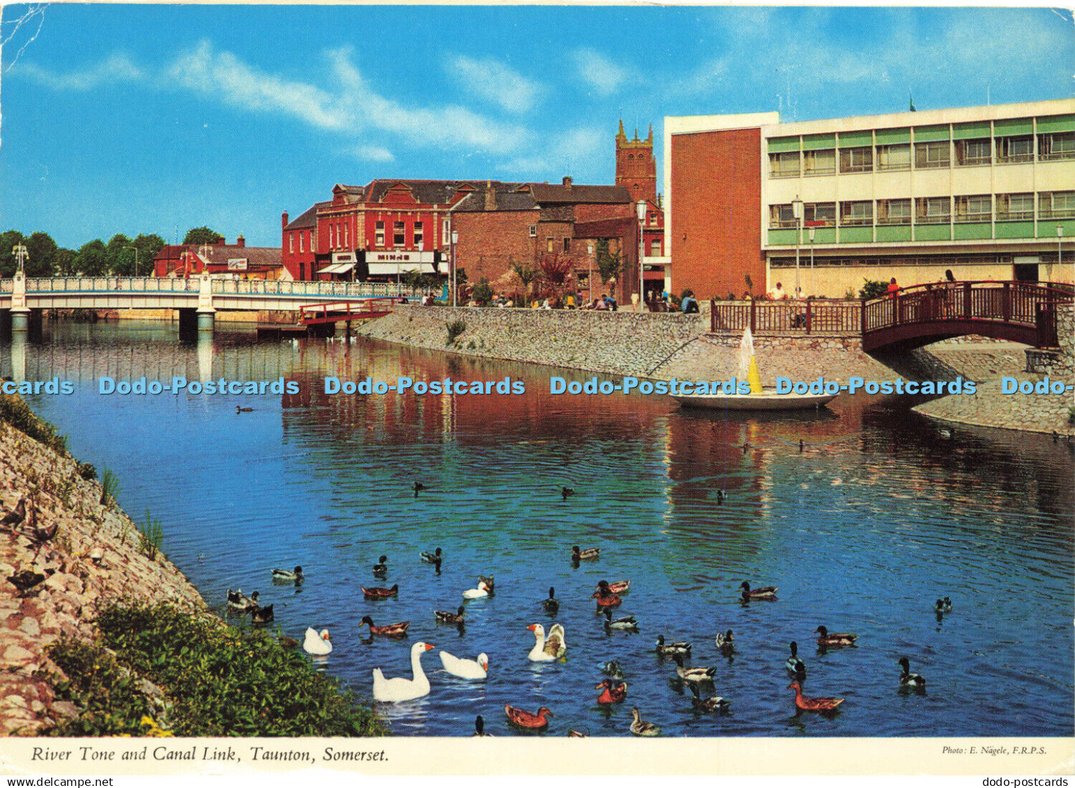 D176179 Somerset. River Tone and Canal Link. Taunton. John Hinde. E. Nagele