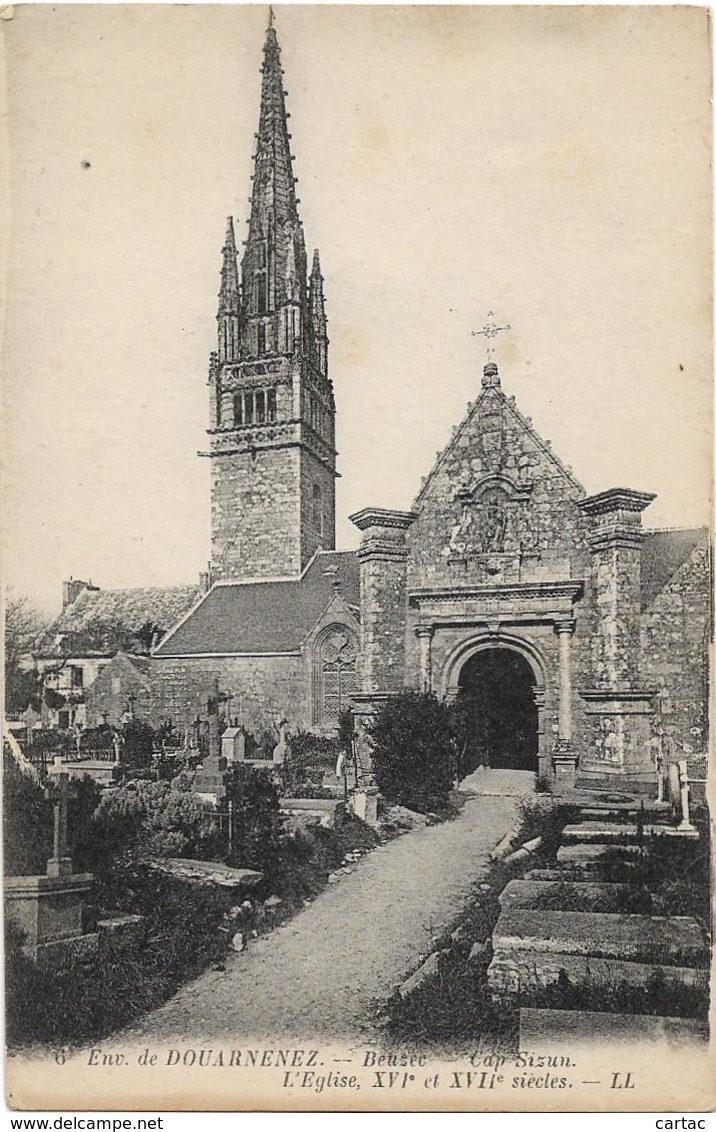 D29 - BEUZEC CAP SIZUN - L'EGLISE  XVIe et XVIIe SIECLES  - ENV. DE DOUARNENEZ - Cimetière