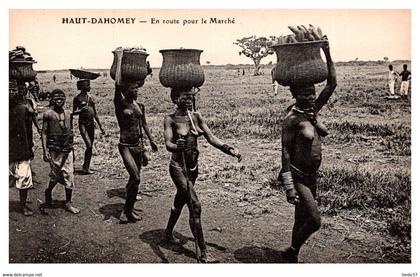 Dahomey - En route pour le Marché