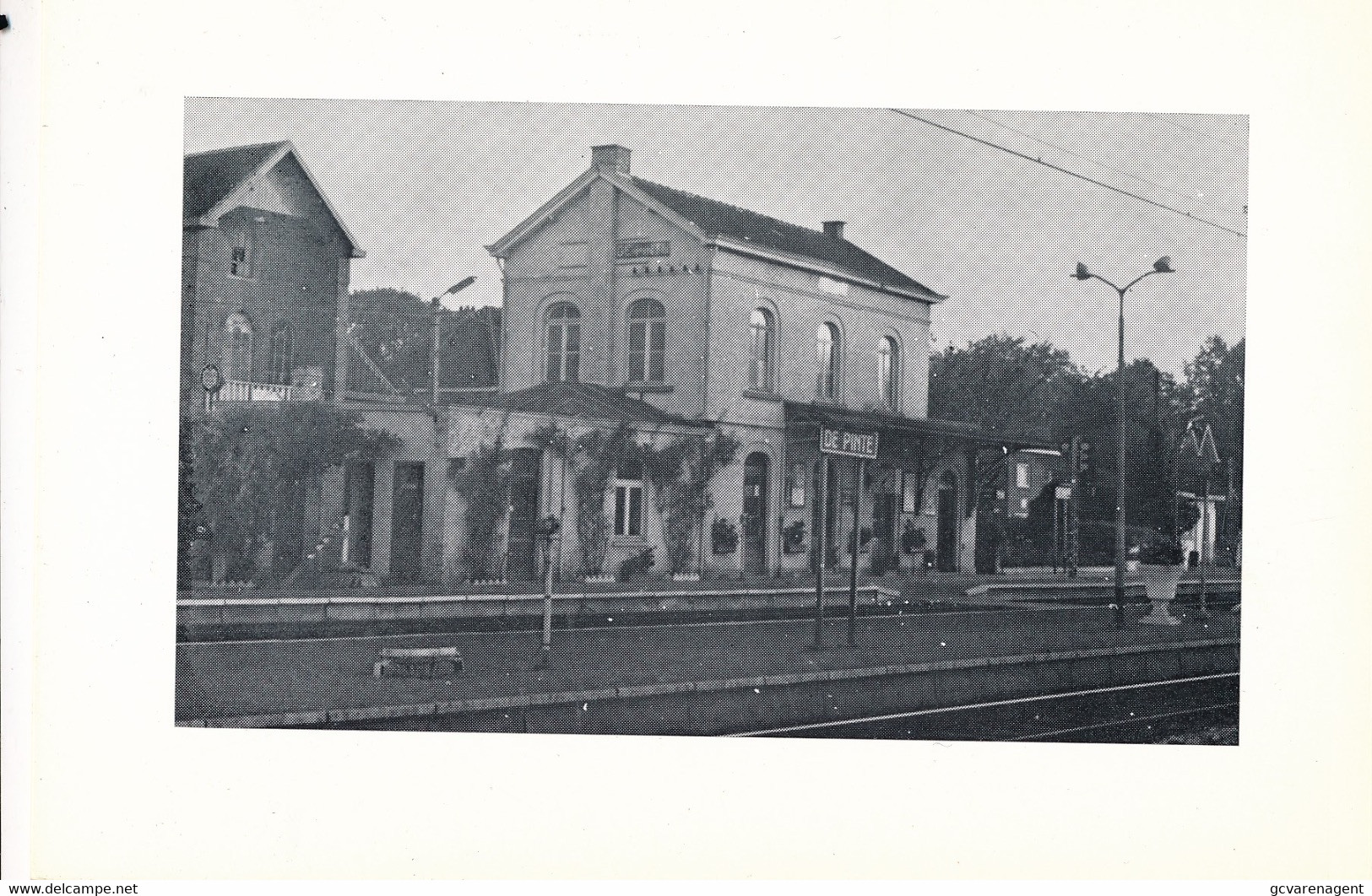 DE PINTE   STATION    2 SCANS