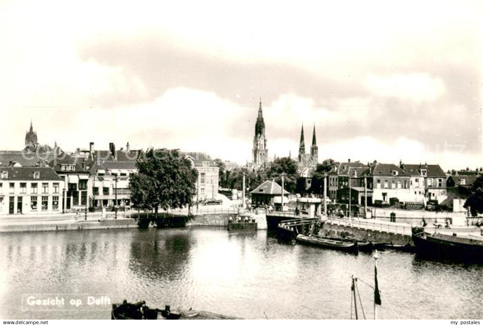 Delft Gezicht op Delft