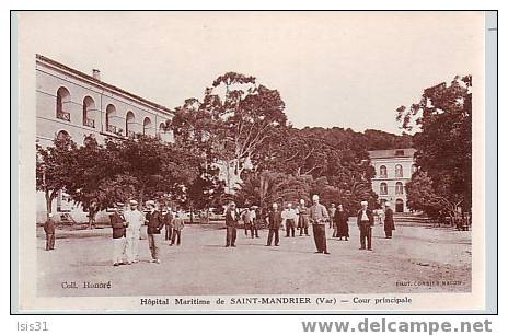 Dép 83  - Santé - Militaria - A175 - Saint Mandrier sur Mer - Hôpital maritime - Cour principale - bon état