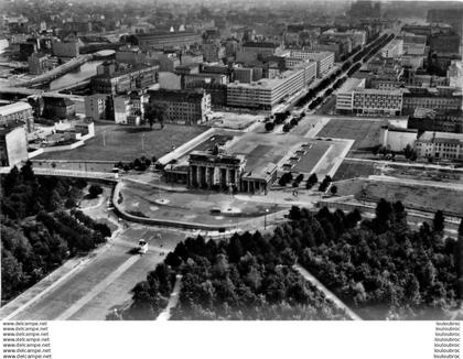 BERLIN  ARC DE BRANDEBOURG