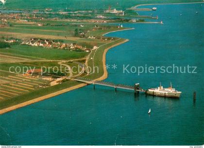 73712039 Brunsbuettel Elbefaehre Cuxhafen-Brunsbuettel Faehrschiff Schleswig Hol