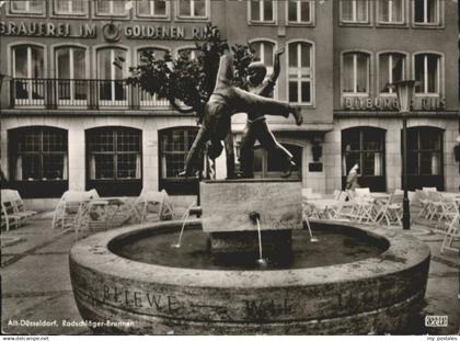 70892038 Duesseldorf Duesseldorf Alt Duesseldorf Radschlaegerbrunnen *