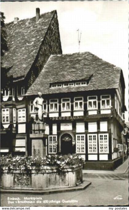 70120543 Einbeck Niedersachsen Einbeck Marktplatz Brodhaus ungelaufen ca. 1955