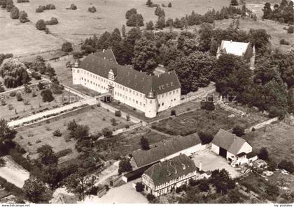 Schoenborn Frielendorf Schloss Schoenborn Fliegeraufnahme