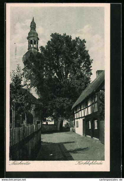 AK Neschwitz, an der Kirchhofslinde