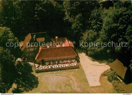 73157867 Wilsede Lueneburger Heide Naturschutzpark Lueneburger Heide Zum Heidemu