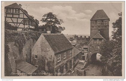 AK Tangermünde Elbe Rosspforte Stadttor Fischerstrasse Pfarrhof Häuser