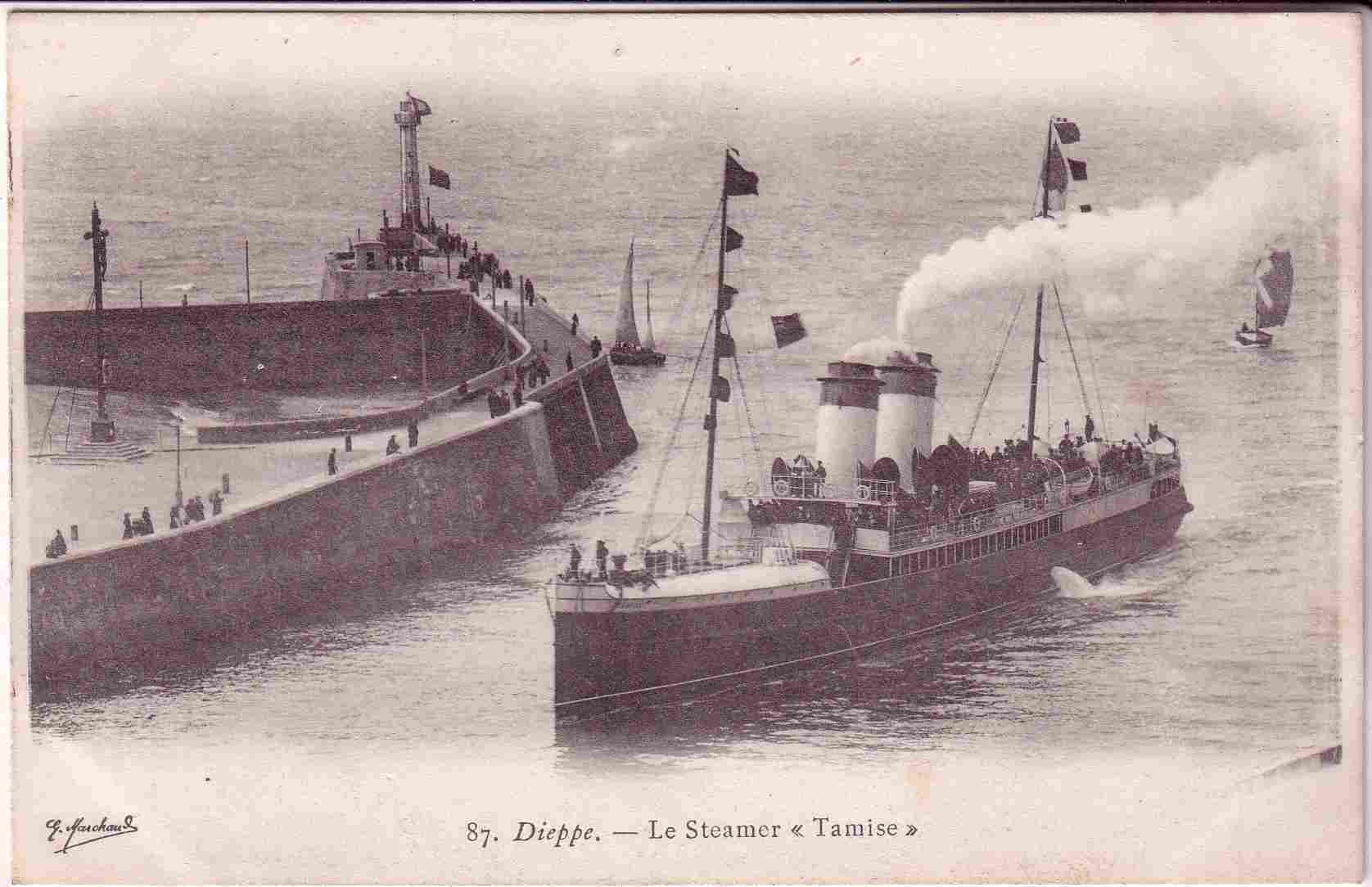 DIEPPE  Le steamer " TAMISE "