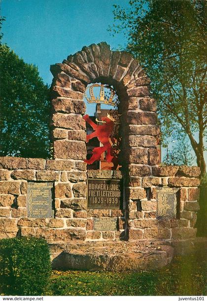 CPSM Differdange-Monument aux Morts à Obercorn      L1956