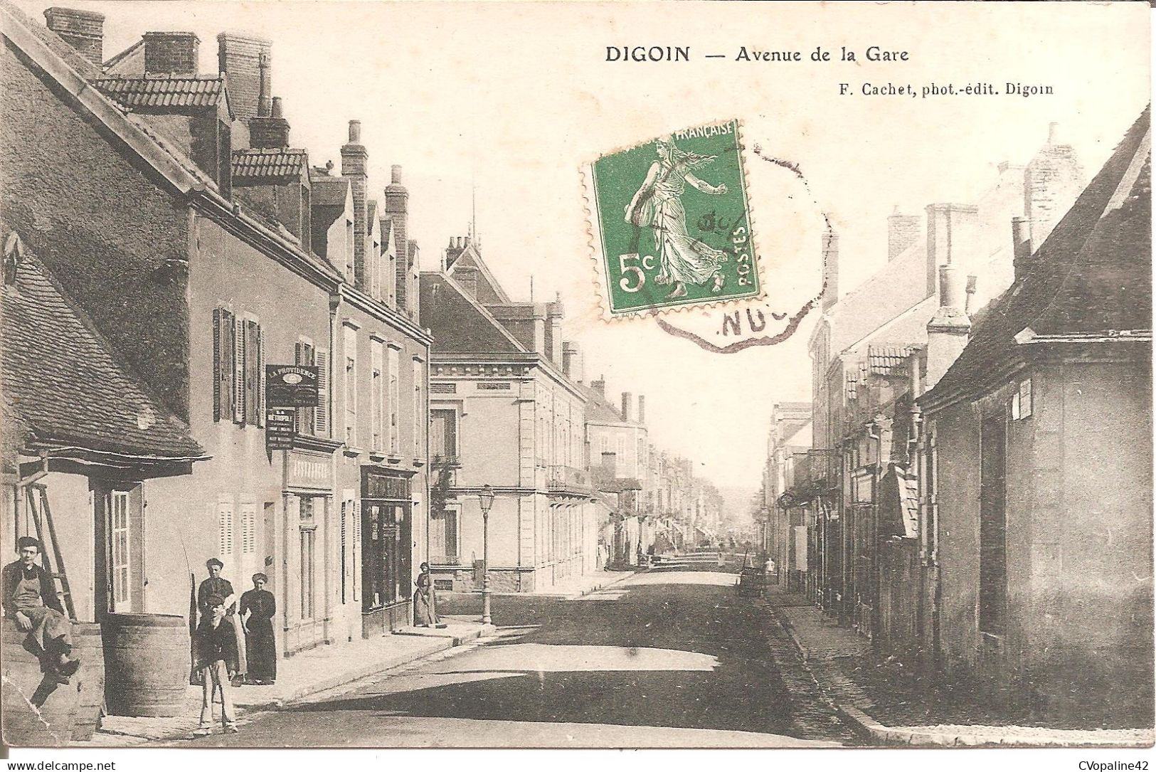 DIGOIN (71) Avenue de la Gare