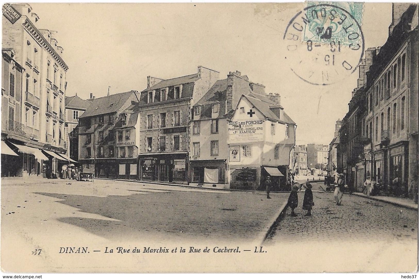 Dinan - La Rue du Marchix et la Rue de Cocherel