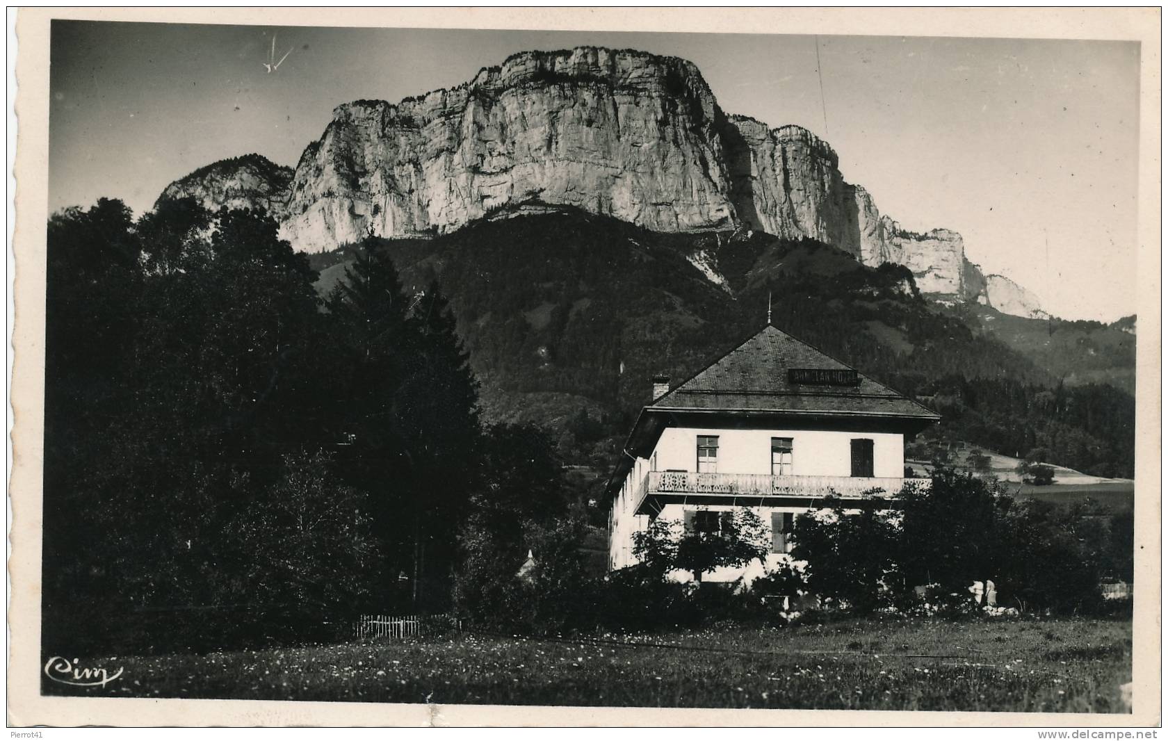 DINGY-SAINT-CLAIR - Hôtel du Parmelan et le Perthuis