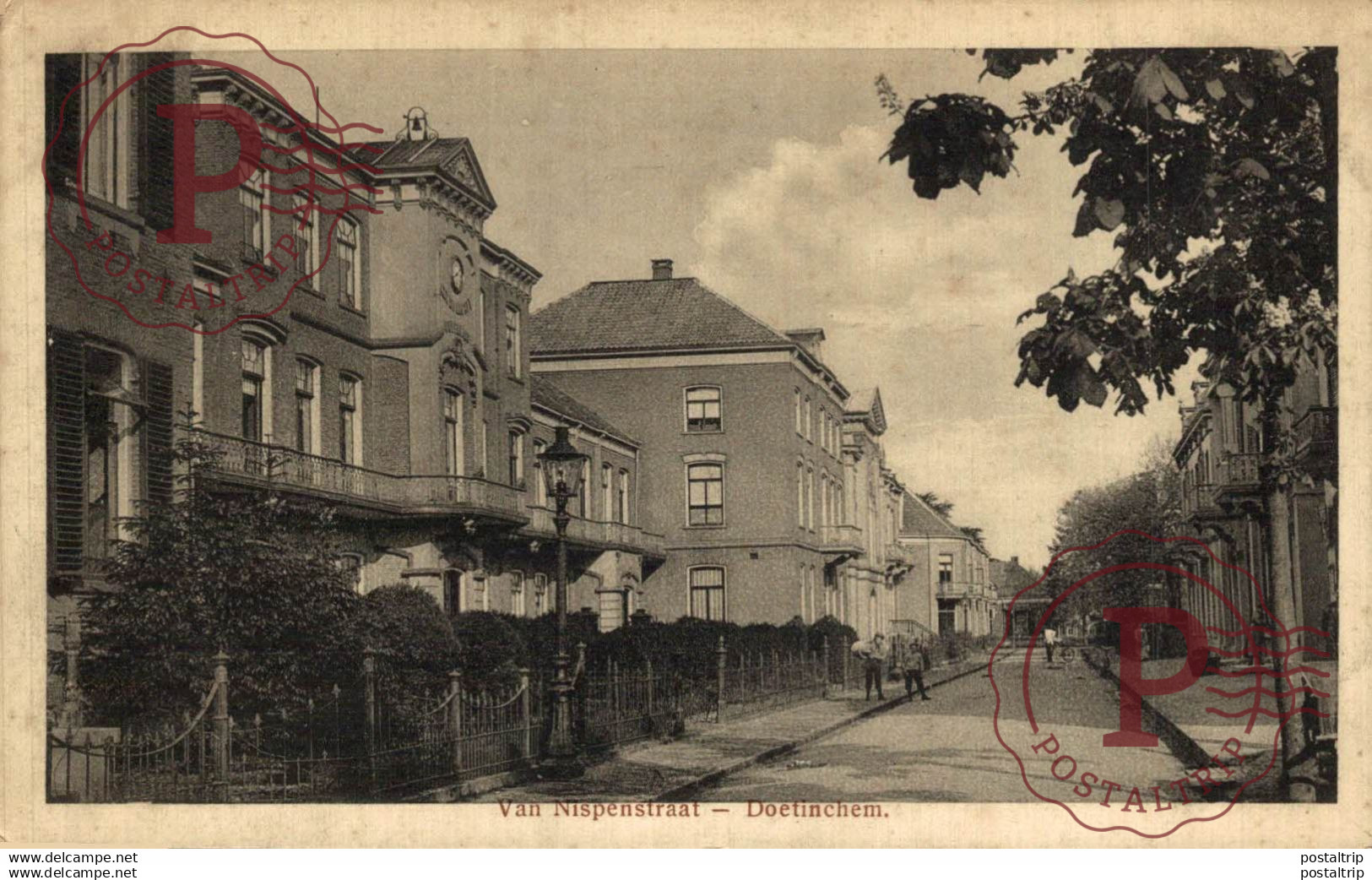 Doetinchem, Van Nispenstraat met Gymnasium   GELDERLAND