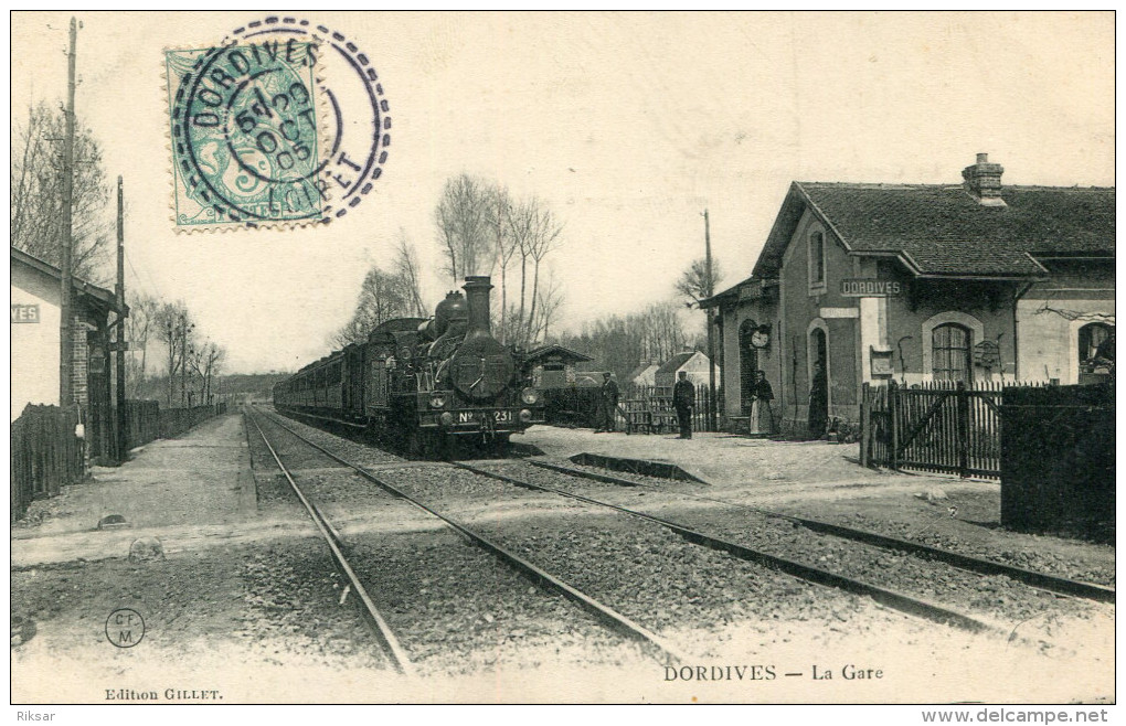 DORDIVES(LOIRET) GARE(TRAIN)