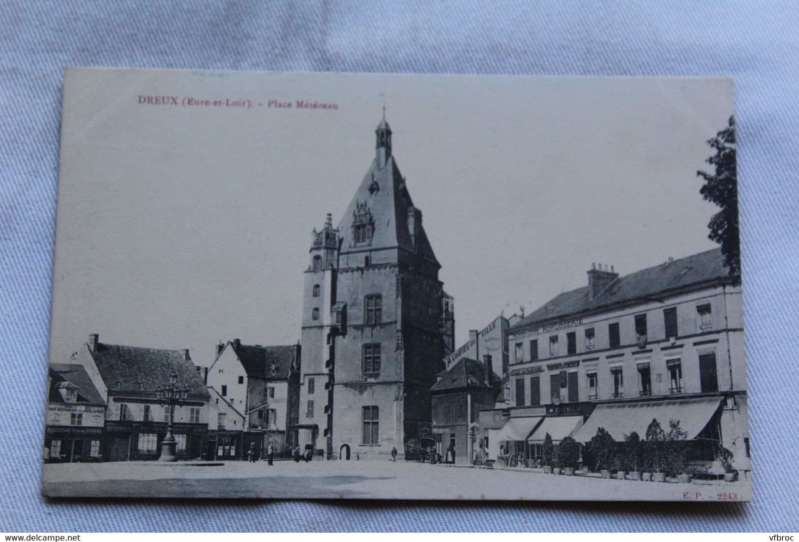 Dreux, place Métézeau, Eure et Loir 28