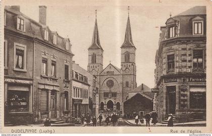 LUXEMBOURG - Dudelange - Luxbg - animé - rue de l'église - maison de gros P Houstraas - Carte Postale Ancienne