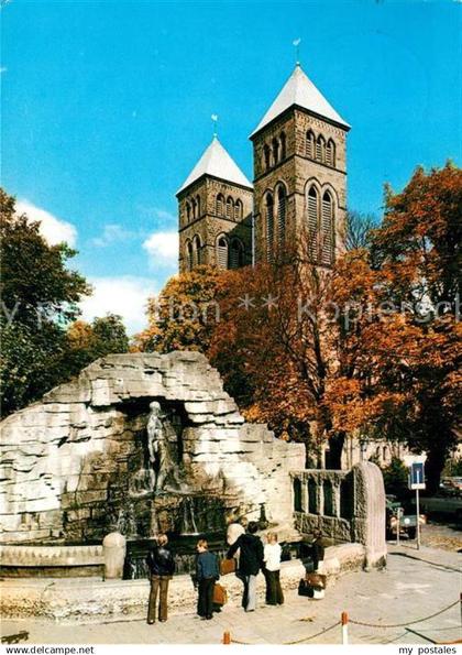 72933617 Osnabrueck Haarmannsbrunnen mit Herz Jesu Kirche Osnabrueck