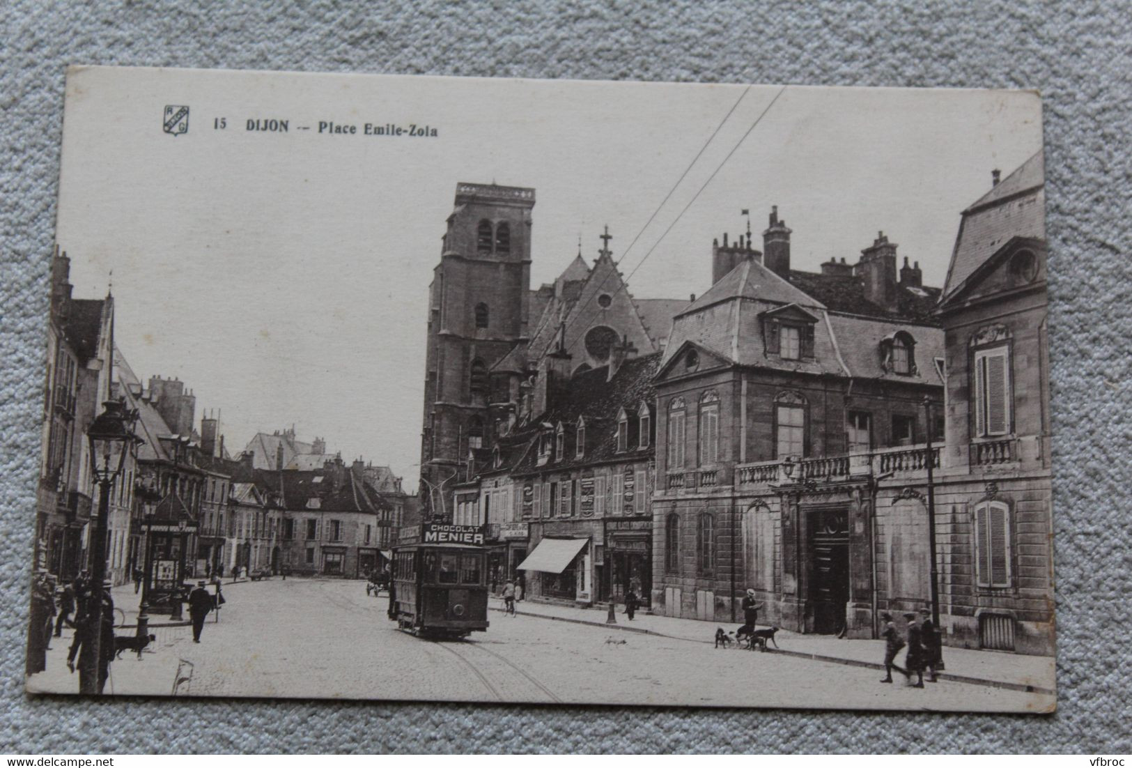 E602, Dijon, place Emile Zola, Cote d'Or 21