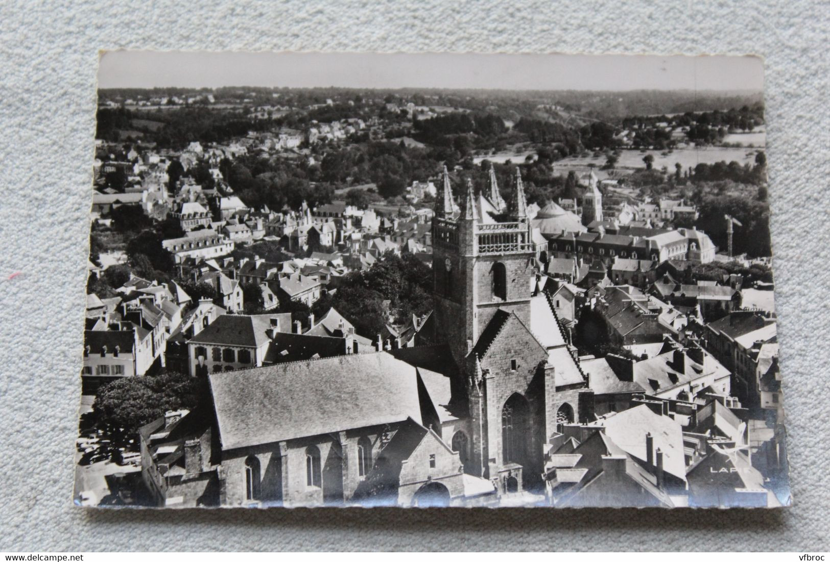 E829, Cpm 1962, Quimperlé, église saint Michel, Finistère 29