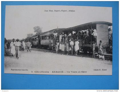 CPA  La Côte d'Ivoire   -   Azaguié     " Un train en Gare   "