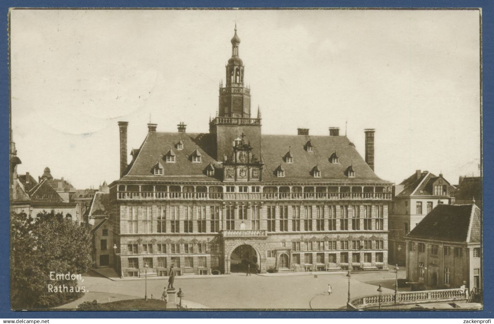 Emden Rathaus Foto Trinks-Postkarte, gelaufen 1930 (AK1306)