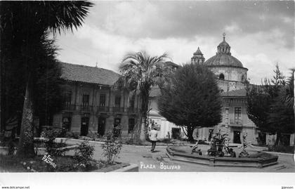 EQUATEUR - PLAZA BOLIVAR