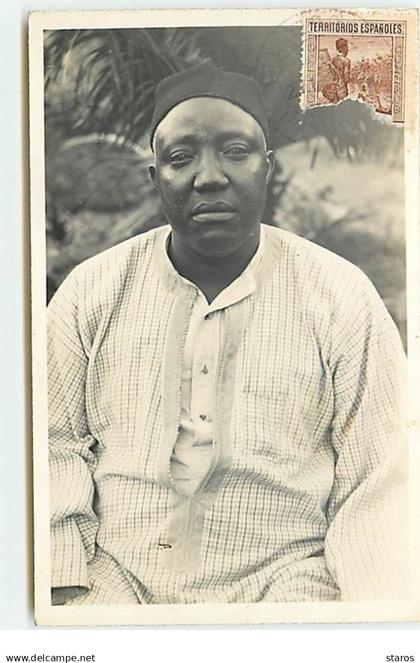 Guinée Equatoriale - RPPC - Jefe de una de las tribus Hausas (Fernando Poo)