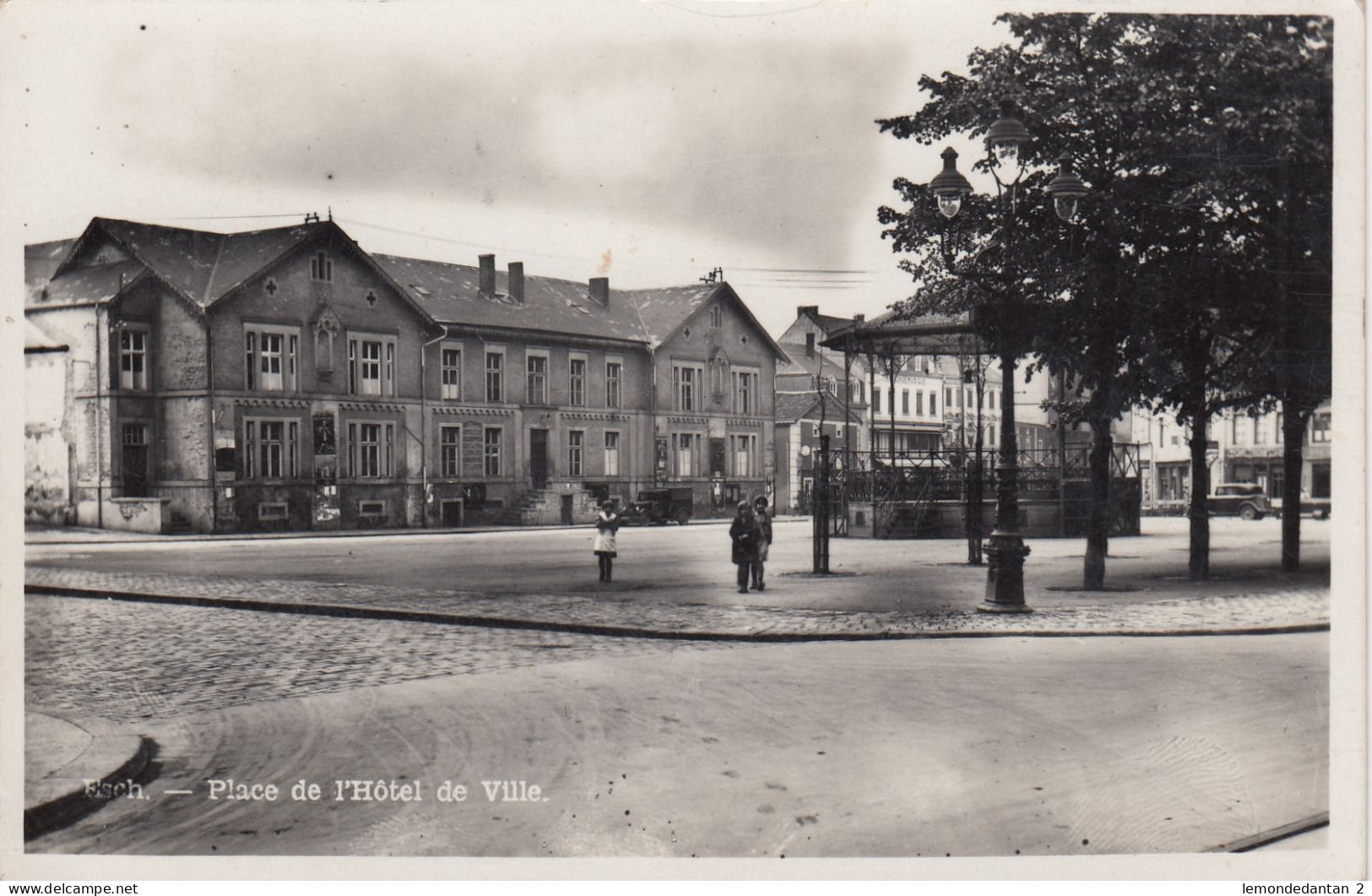 Esch-Alzette - Place de L'hôtel de ville