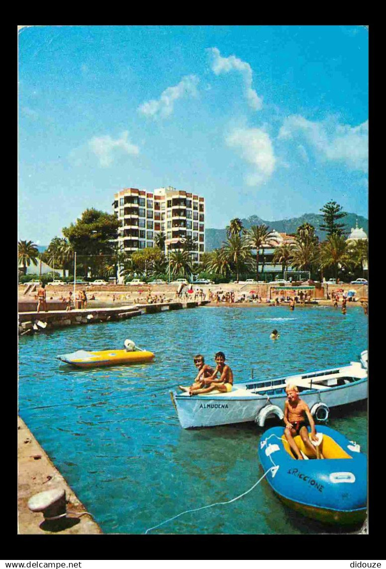 Espagne - Espana - Comunidad Valenciana - Benicasim - Vista Parcial - Vue partielle - immeubles - architecture - Enfants