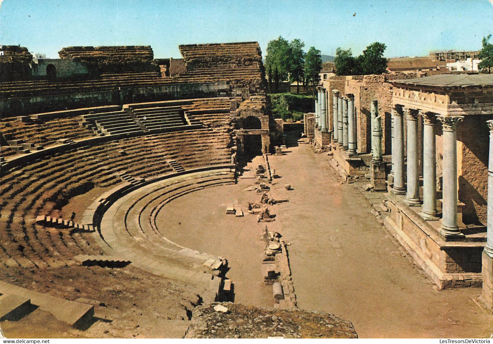 ESPAGNE - Mérida - Vue générale de l'amphithéâtre romain - Colorisé - Carte postale