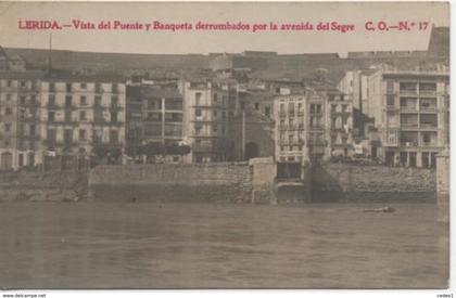 LERIDA  VISTA DEL PUENTE Y BANQUETA DERRUMBADOS POR LA AVENIDA DEL SEGRE