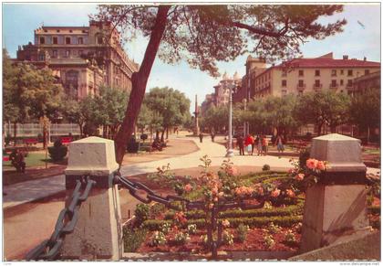 CPM - ZARAGOZA - Plaza de Aragon y Paseo Independencia