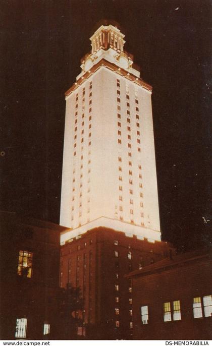 AUSTIN TX - UNIVERSITY OF TEXAS TOWER AT NIGHT POSTCARD