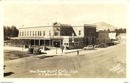 PC US, WYOMING, CODY, THE IRMA HOTEL, VINTAGE REAL PHOTO POSTCARD (b5680)