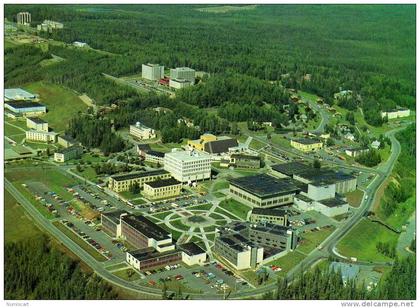 CPM...D ALASKA...UNIVERSITY FAIRBANKS...EN VUE AERIENNE